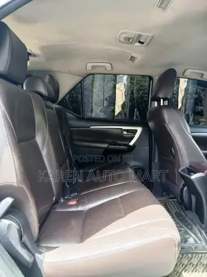 Toyota Fortuner 2.8 D AWD 2017 Silver