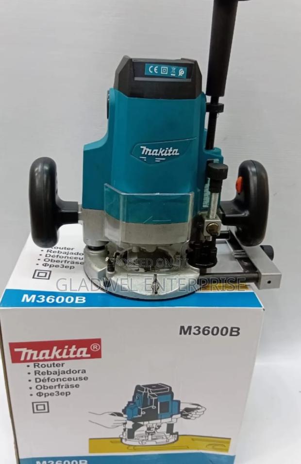 Makita Wood Router Machine - main view