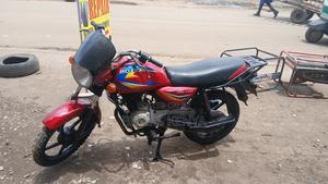 Bajaj Boxer 2024 Red - main view