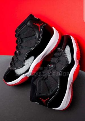 Jordan 11 High Top - thumbnail 2