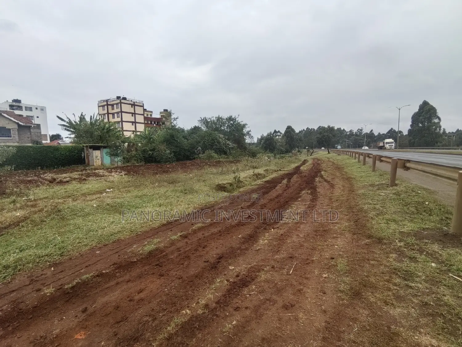 100x100 Plot for Sale In