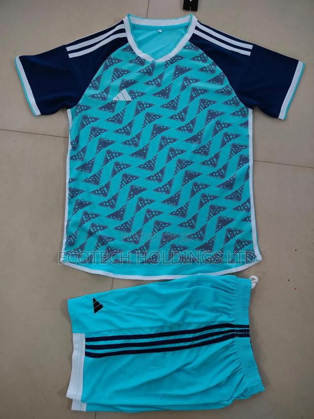 Navy Blue Imported Games Kit Medium/Large Gym5 - thumbnail 4