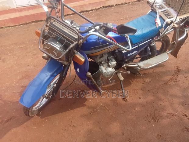 Captain CP150-10 2017 Blue - thumbnail 4