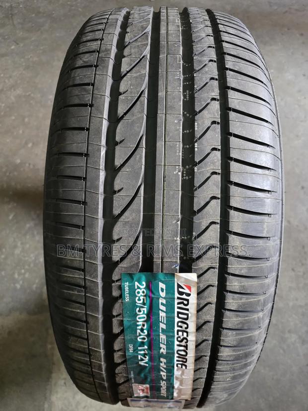 285 /50 R20 Bridgestone Tyres (Japan) - thumbnail 3