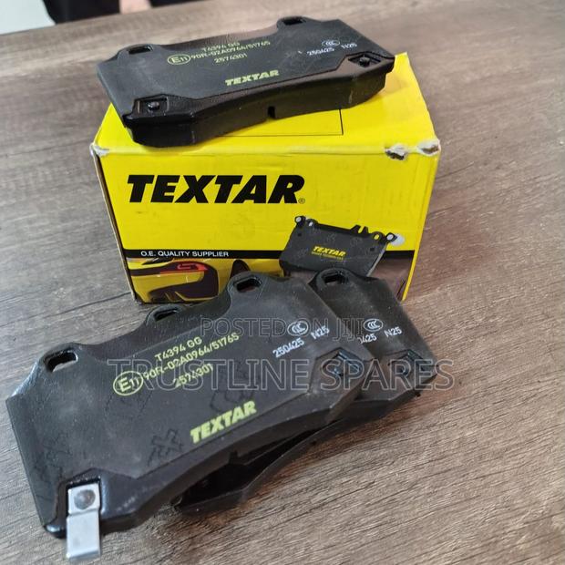 Textar Front Brake Pads for Audi Q5 – Smooth Oem Braking Control