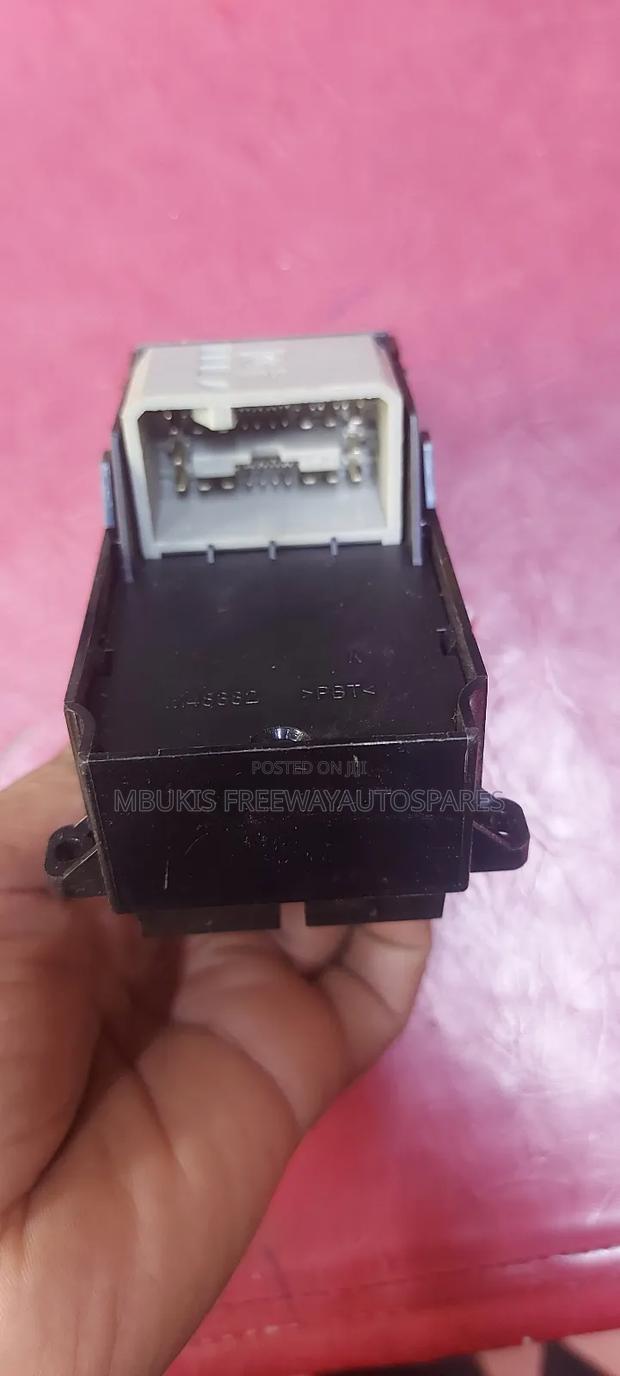 Door Main Switch Honda - thumbnail 3