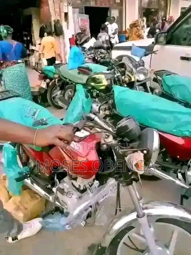 New Bajaj Boxer 100 2025 Red - thumbnail 4