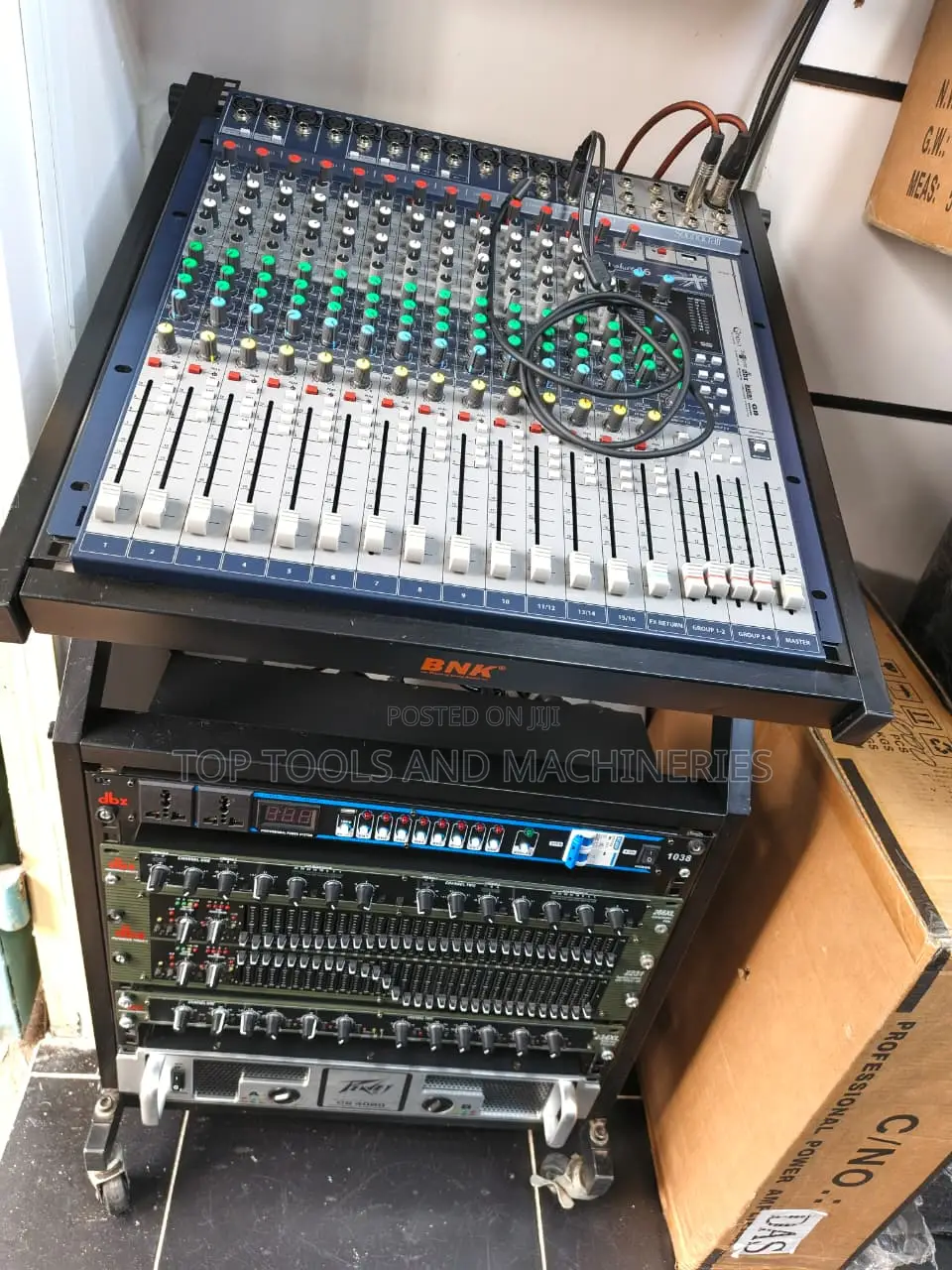 Complete Sound Rack Case With Complete Sound Equipment