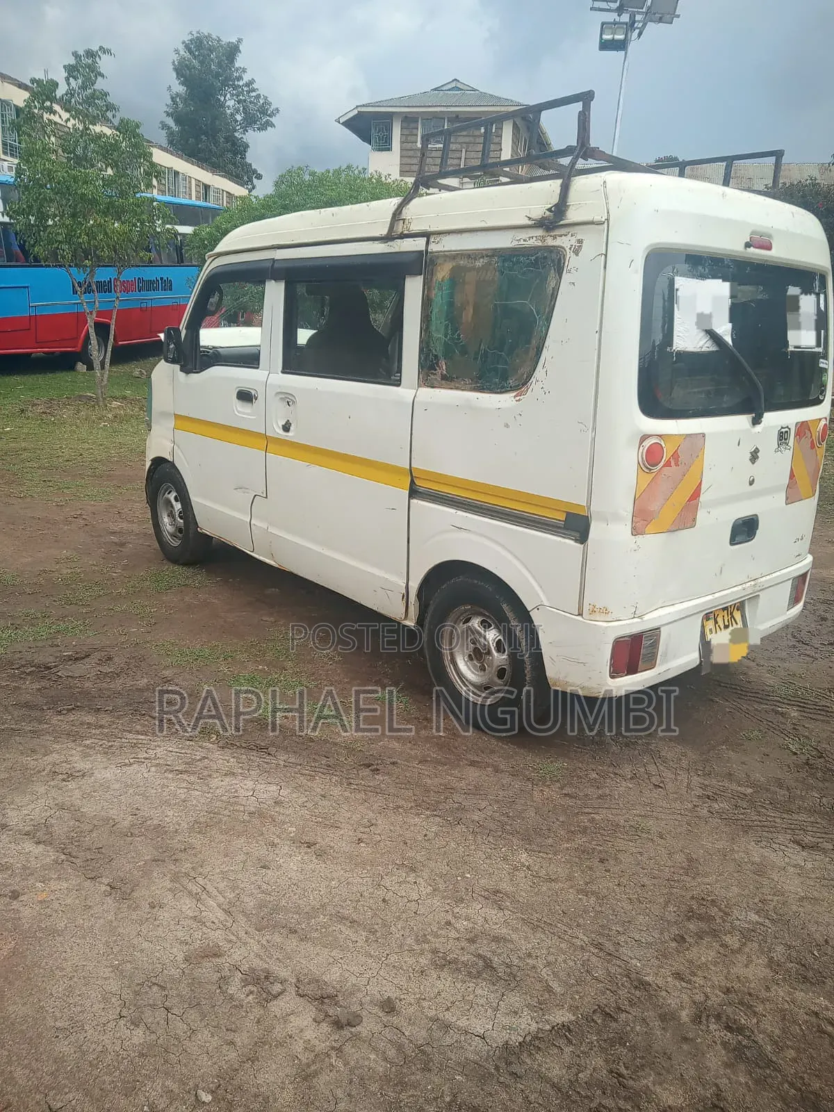 Suzuki APV Minibus 2015 White