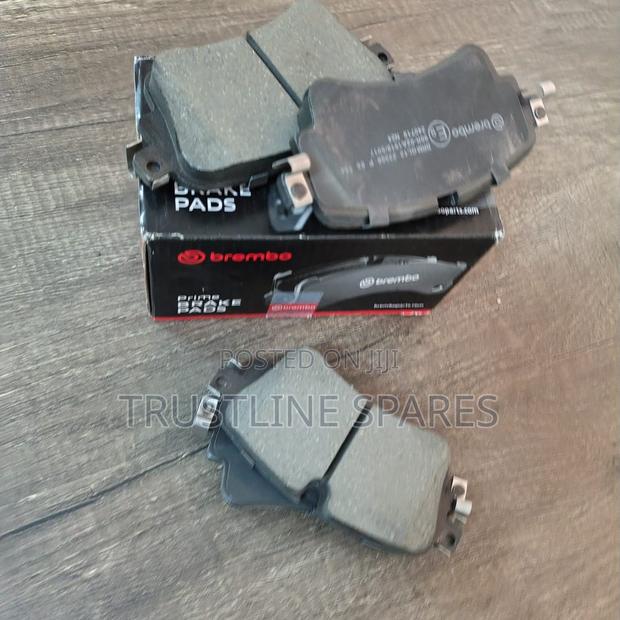 Brembo Rear Brake Pads for Audi A4, A5, Q5 Vw Touareg