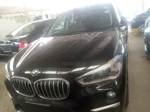 BMW X1 xDrive28i AWD 2017 Black