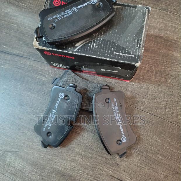 Brembo Rear Brake Pads for Audi A4, A5 Q5