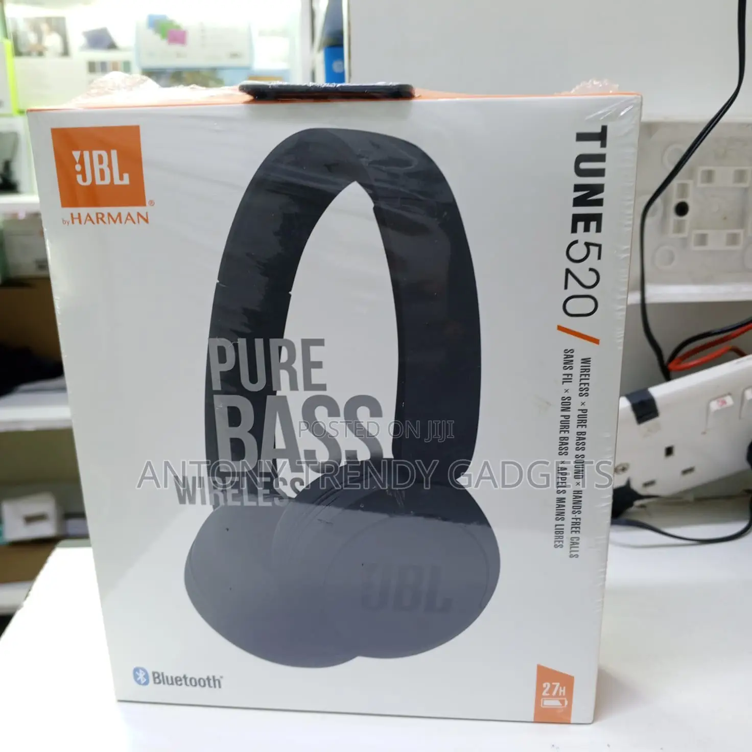 Jbl Tune 520 Wireless Bluetooth Headphones