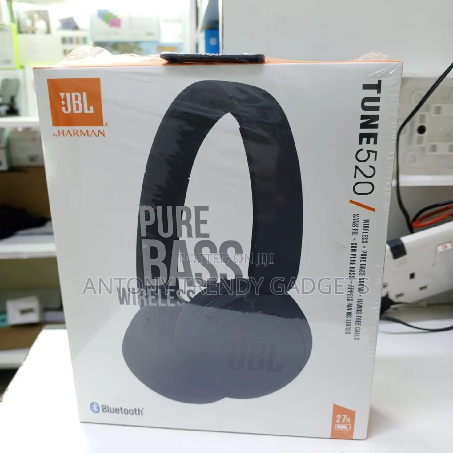 Jbl Tune 520 Wireless Bluetooth Headphones