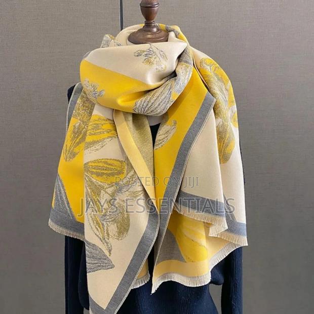 Premium Cashmere Scarfs/Shawls - thumbnail 13