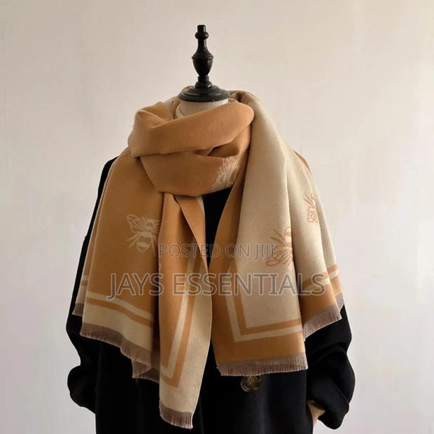 Premium Cashmere Scarfs/Shawls - thumbnail 14