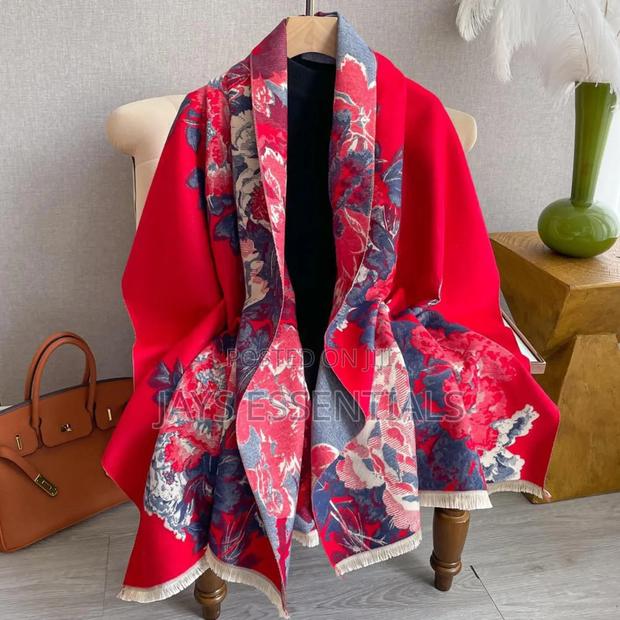 Premium Cashmere Scarfs/Shawls - thumbnail 18