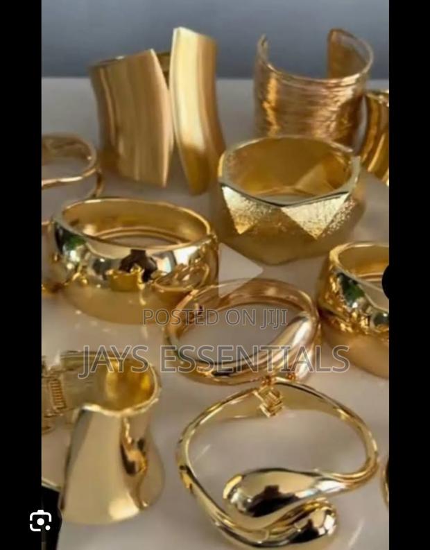 Chunky Statement Bracelets - thumbnail 5