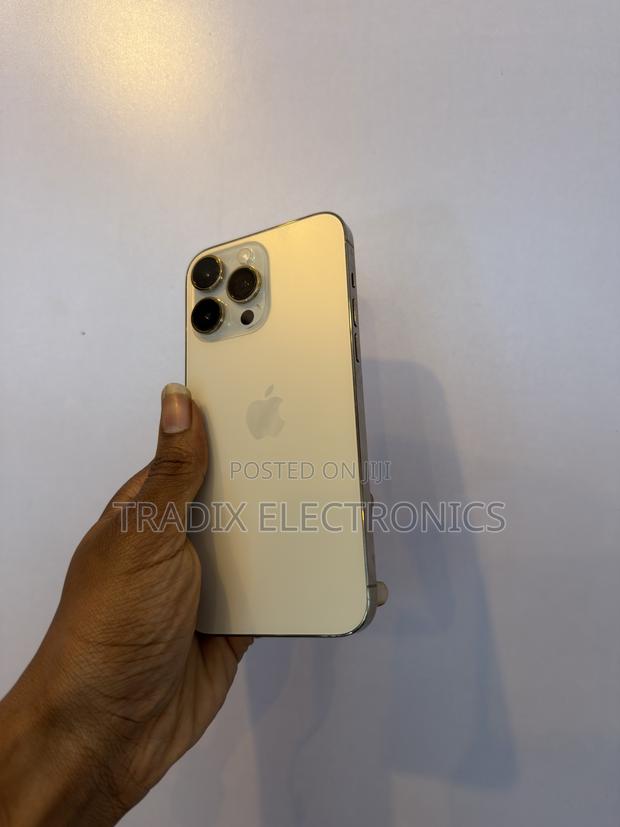 Apple iPhone 14 Pro Max 256 GB Gold - thumbnail 5