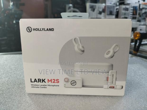 Hollyland Lark M2s Ultimate Combo 2-Person Wireless Microphone System - main view