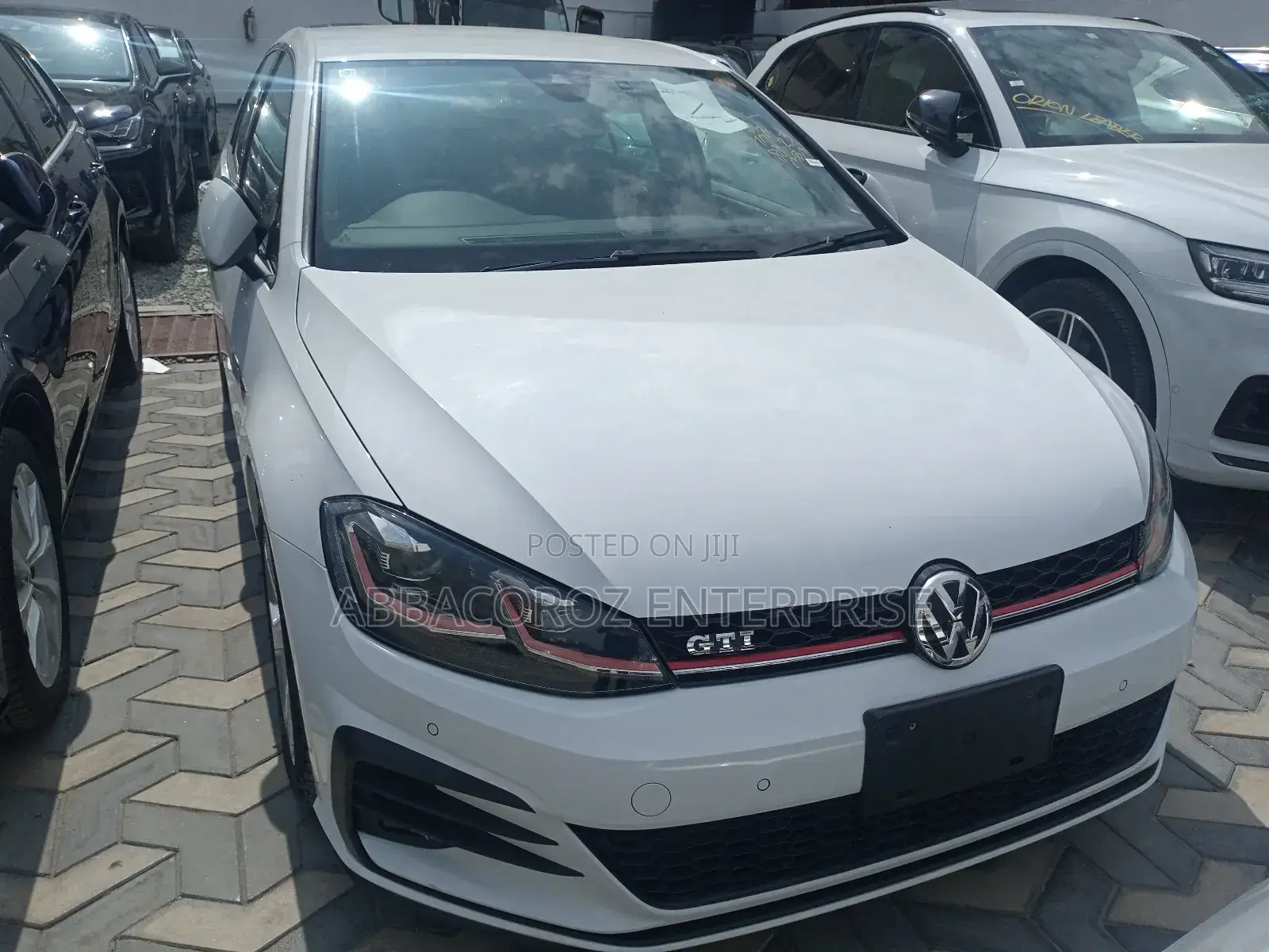 Volkswagen Golf GTI 2018 White
