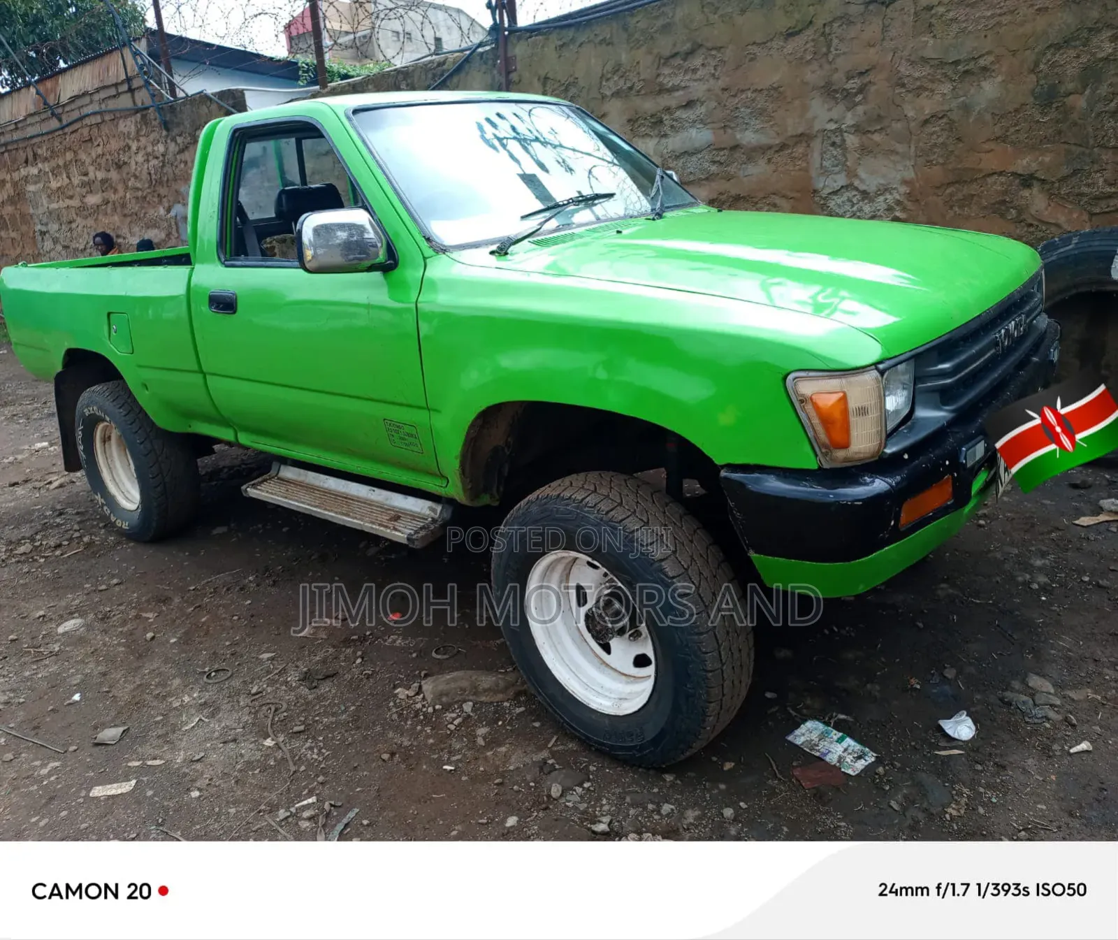 Toyota Hilux 1990 Green