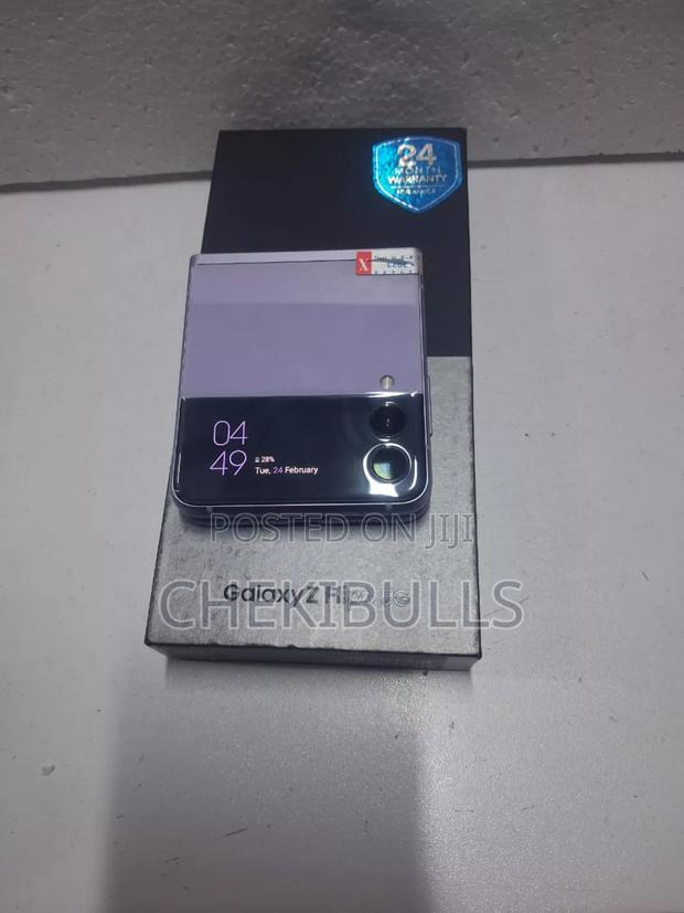 Samsung Galaxy Z Flip3 5G 256 GB Purple