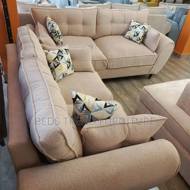 Ample Butterfly Seat 5 Seater