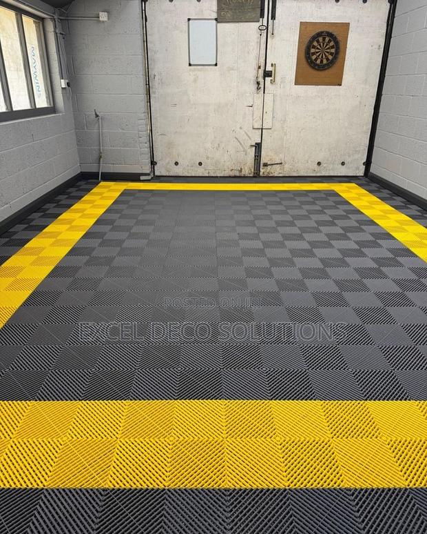 Garage Tiles – Tough Floor Solution