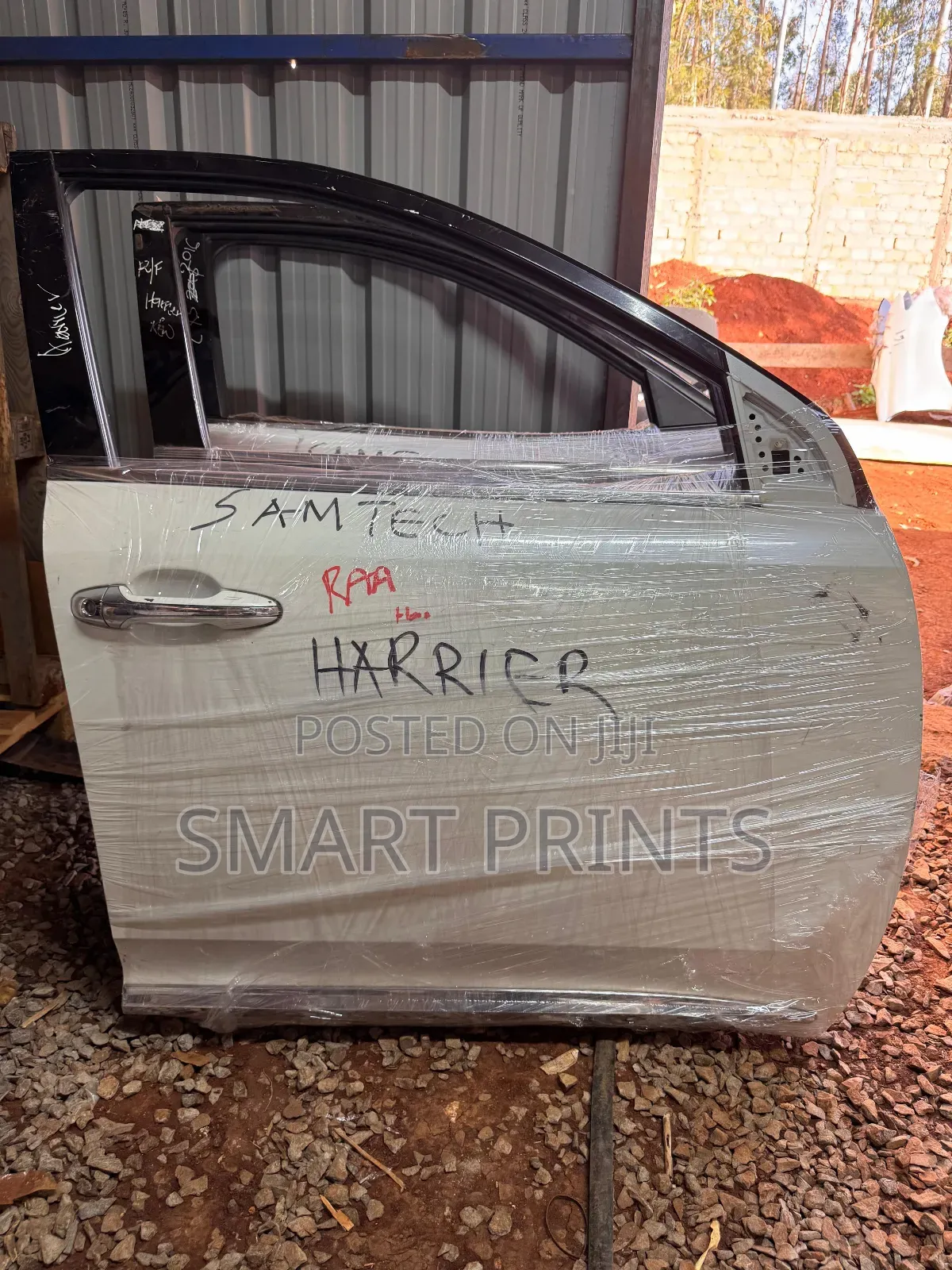 Exquisite Quality Ex Japan Harrier 2015 Driver Door in Good Condition