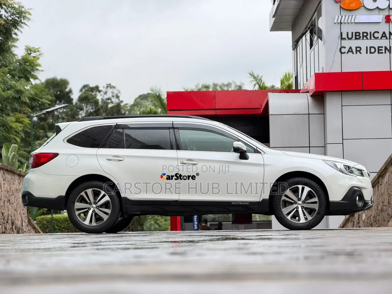 Subaru Outback Limited AWD 2020 White
