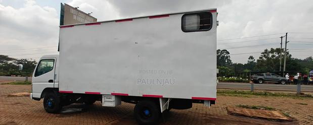 Mitsubishi Canter - thumbnail 9