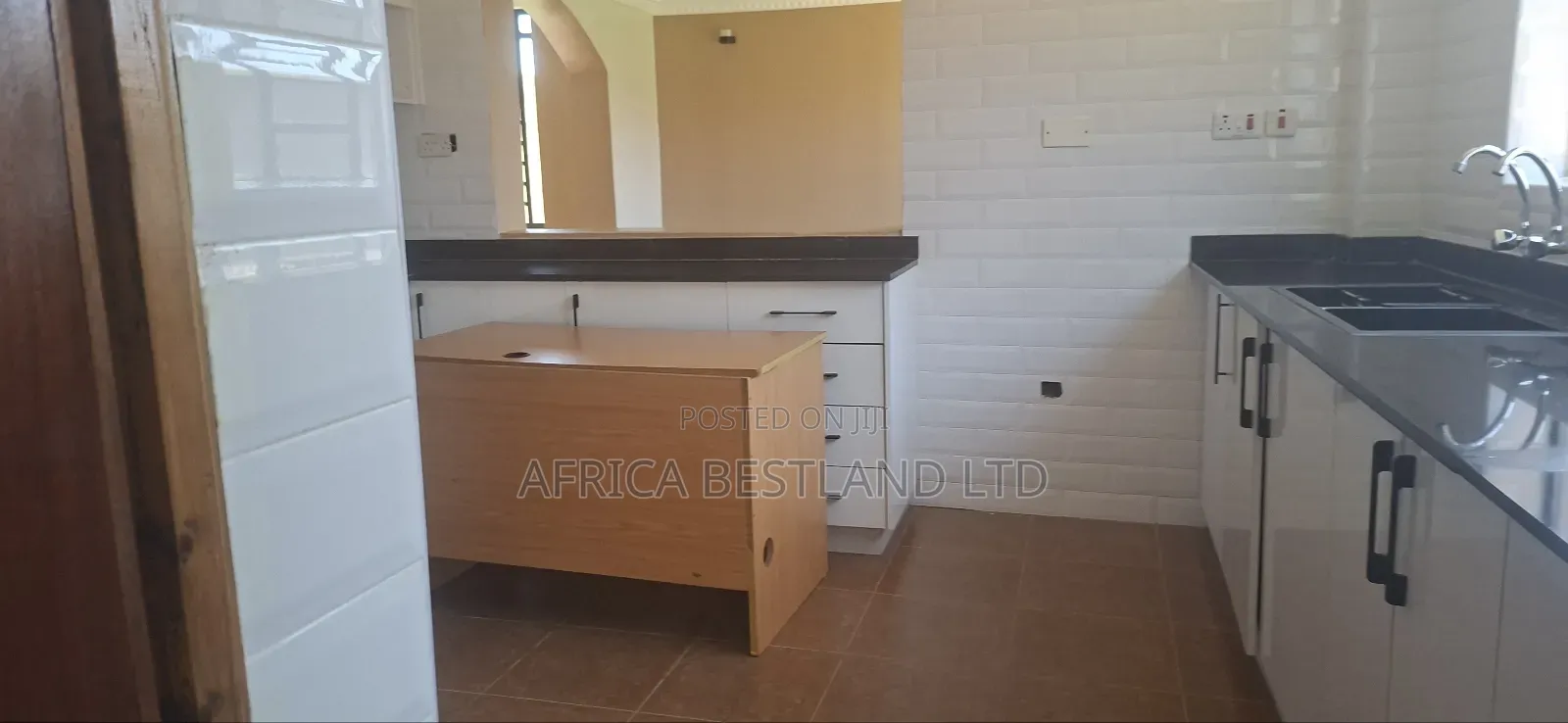 4bdrm House in Ondiri, Kikuyu for sale