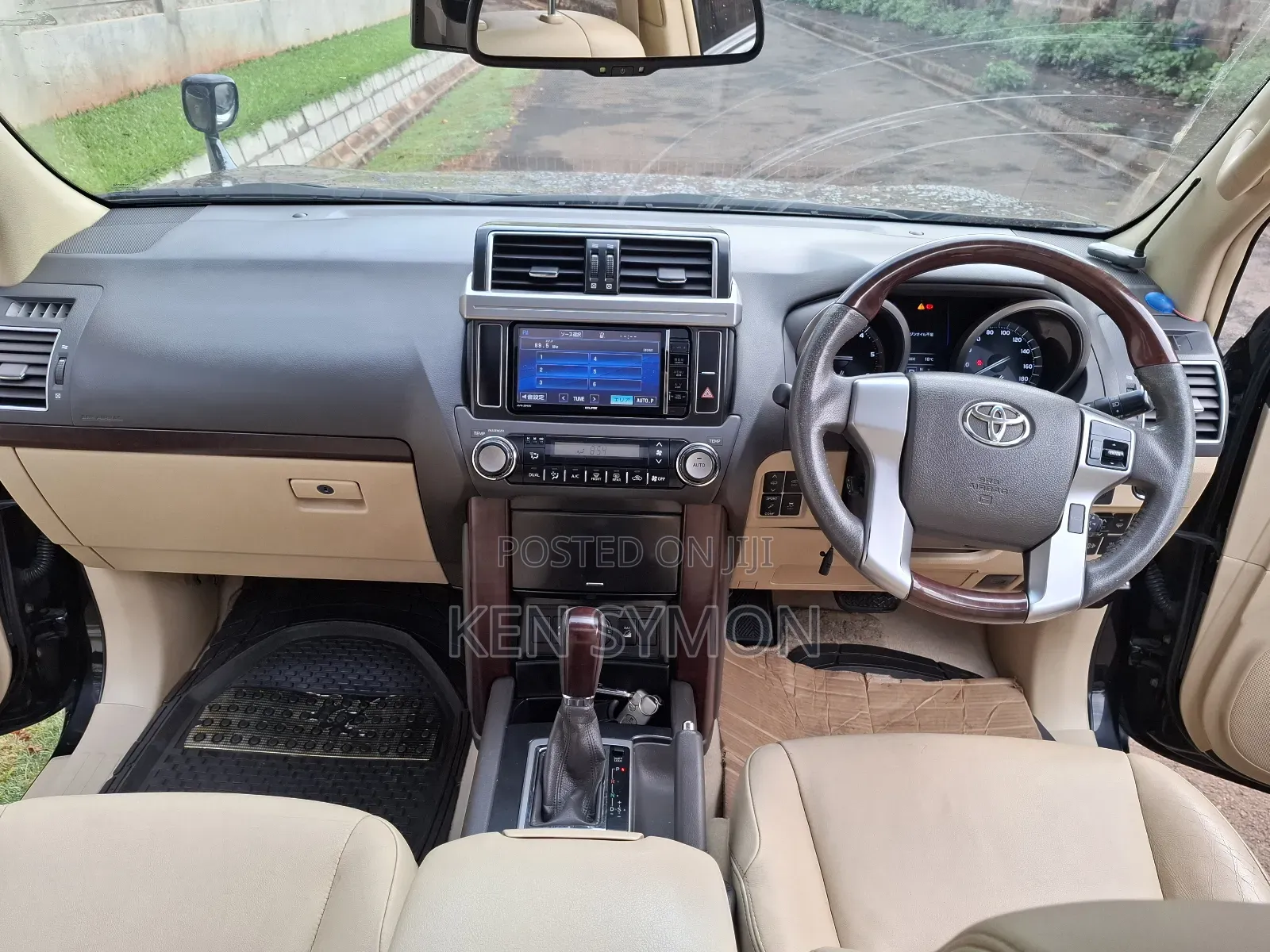 Toyota Land Cruiser Prado 2.8 2017 Black