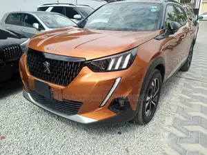 Peugeot 2008 1.2 PureTech (100 Hp) 2020 Orange