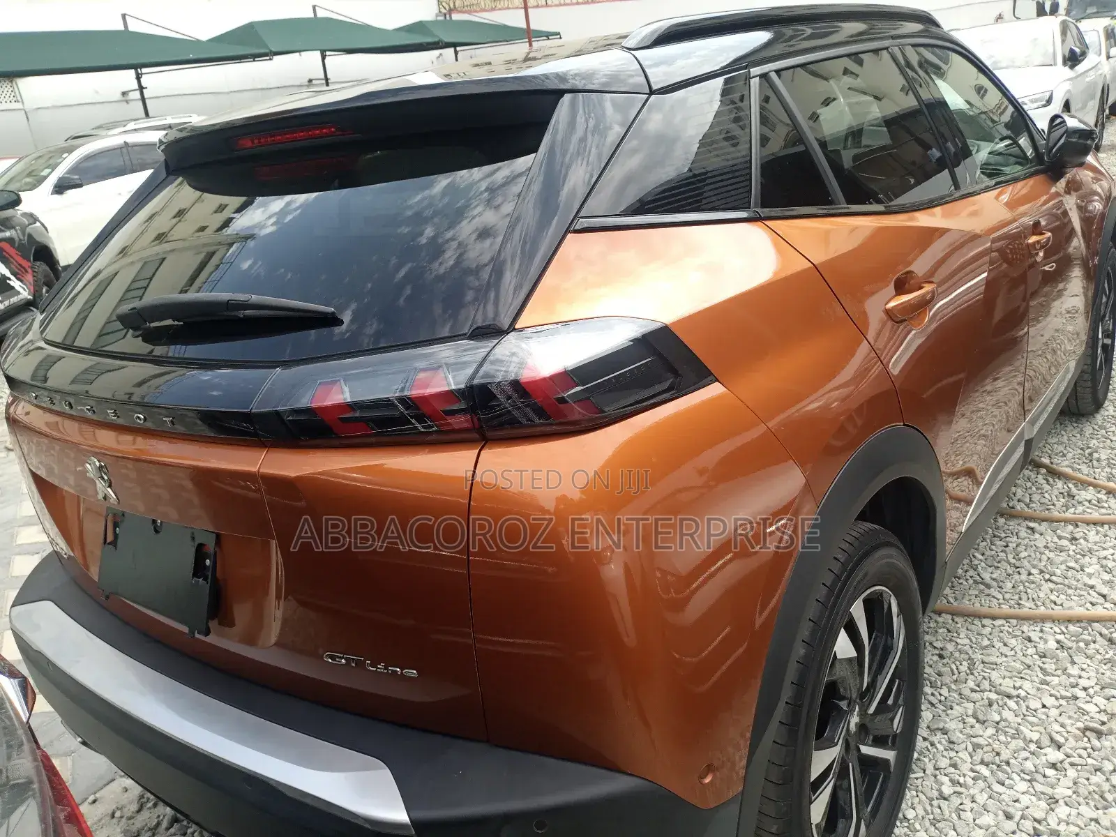 Peugeot 2008 1.2 PureTech (100 Hp) 2020 Orange