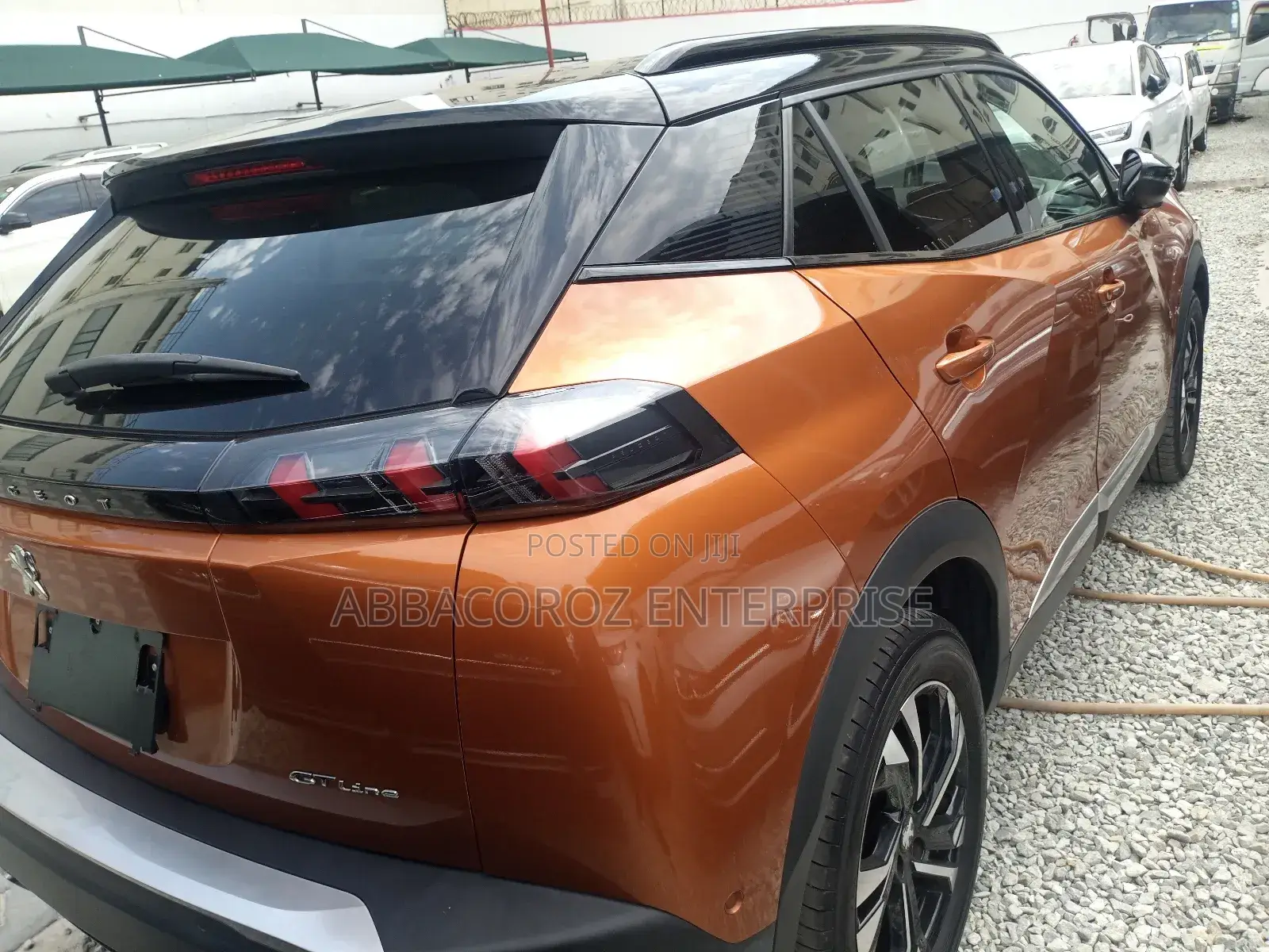 Peugeot 2008 1.2 PureTech (100 Hp) 2020 Orange