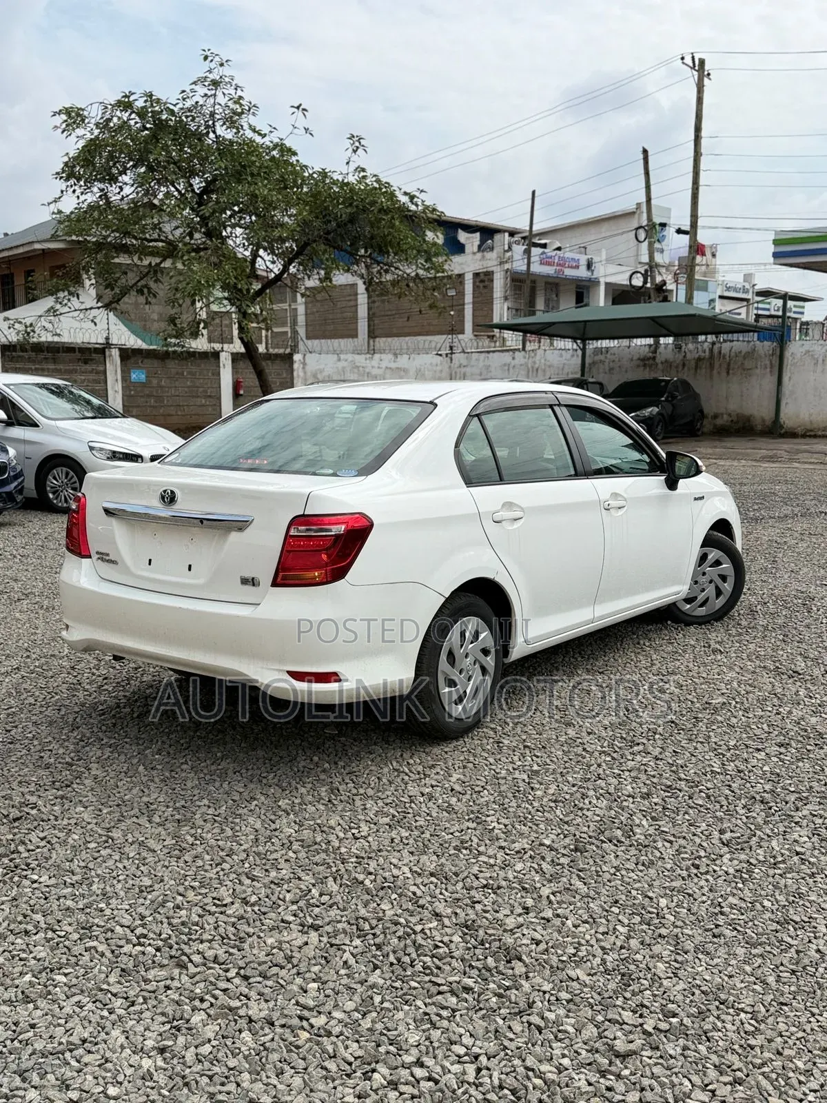 Toyota Axio 1.5 Hybrid 2WD 2019 White