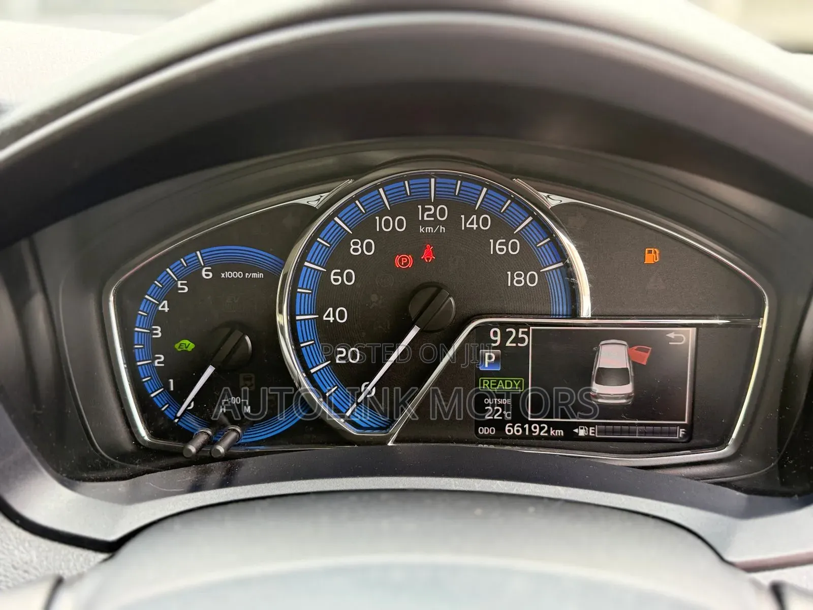 Toyota Axio 1.5 Hybrid 2WD 2019 White