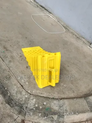 Heavy-Duty Plastic Wheel Chocks