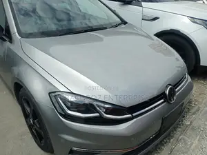 Volkswagen Golf TSI S FWD 2018 Gray
