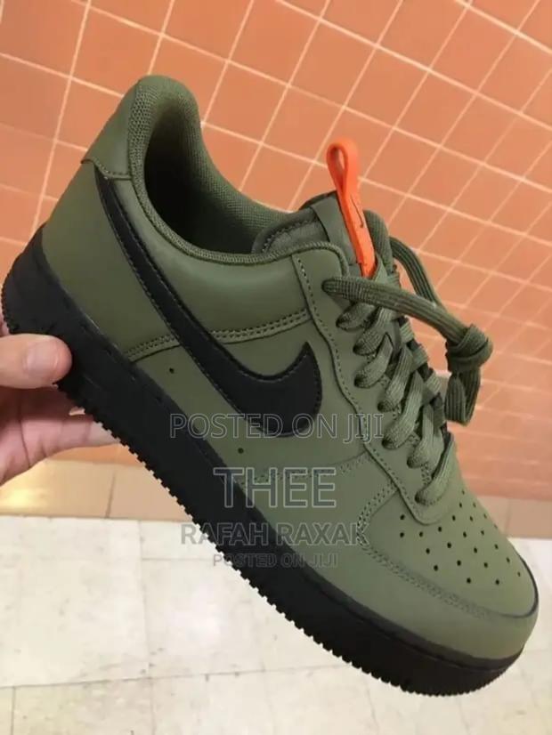 Male Shoes - thumbnail 3