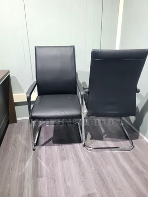 Black Waiting Chair