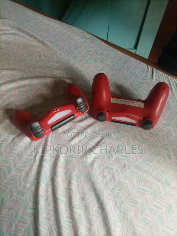 Sony Play Station Pads - thumbnail 4