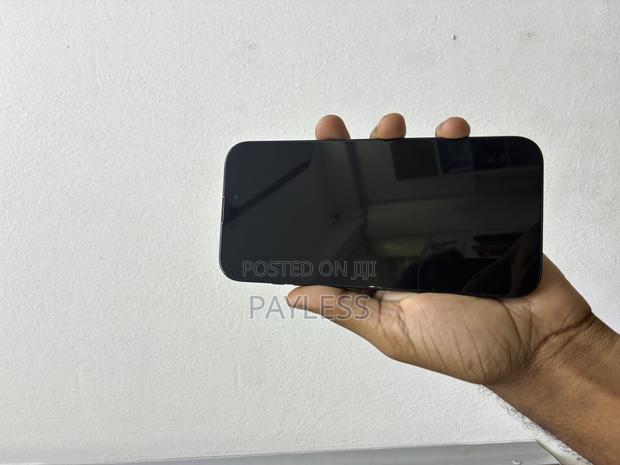 Apple iPhone 16 Pro Max 256 GB Black - thumbnail 5