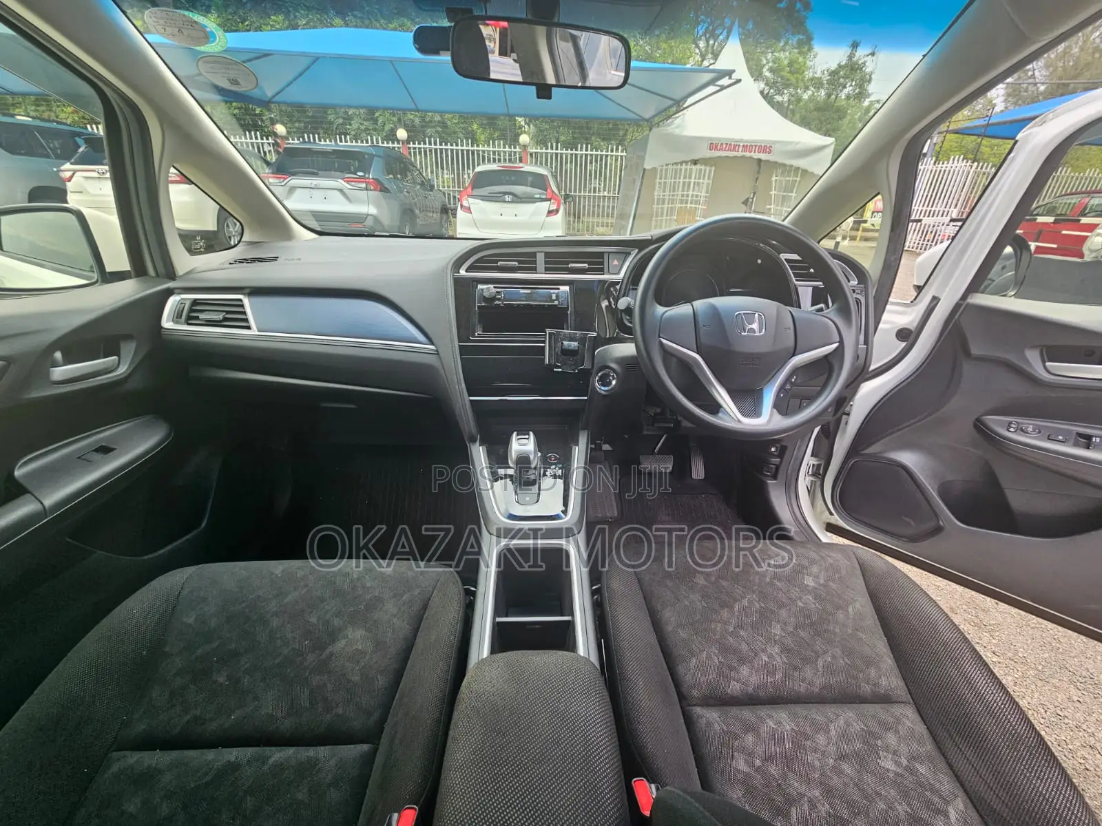 Honda Shuttle 2018 White