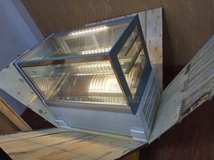 Table Top Cake Display - thumbnail 2