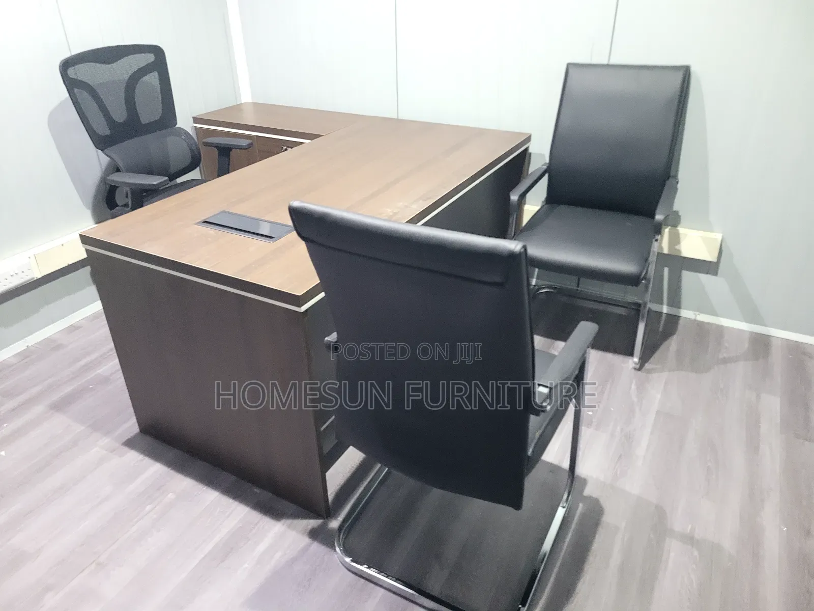 Waiting Office Chair