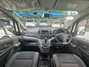 Nissan NV200 2018 White