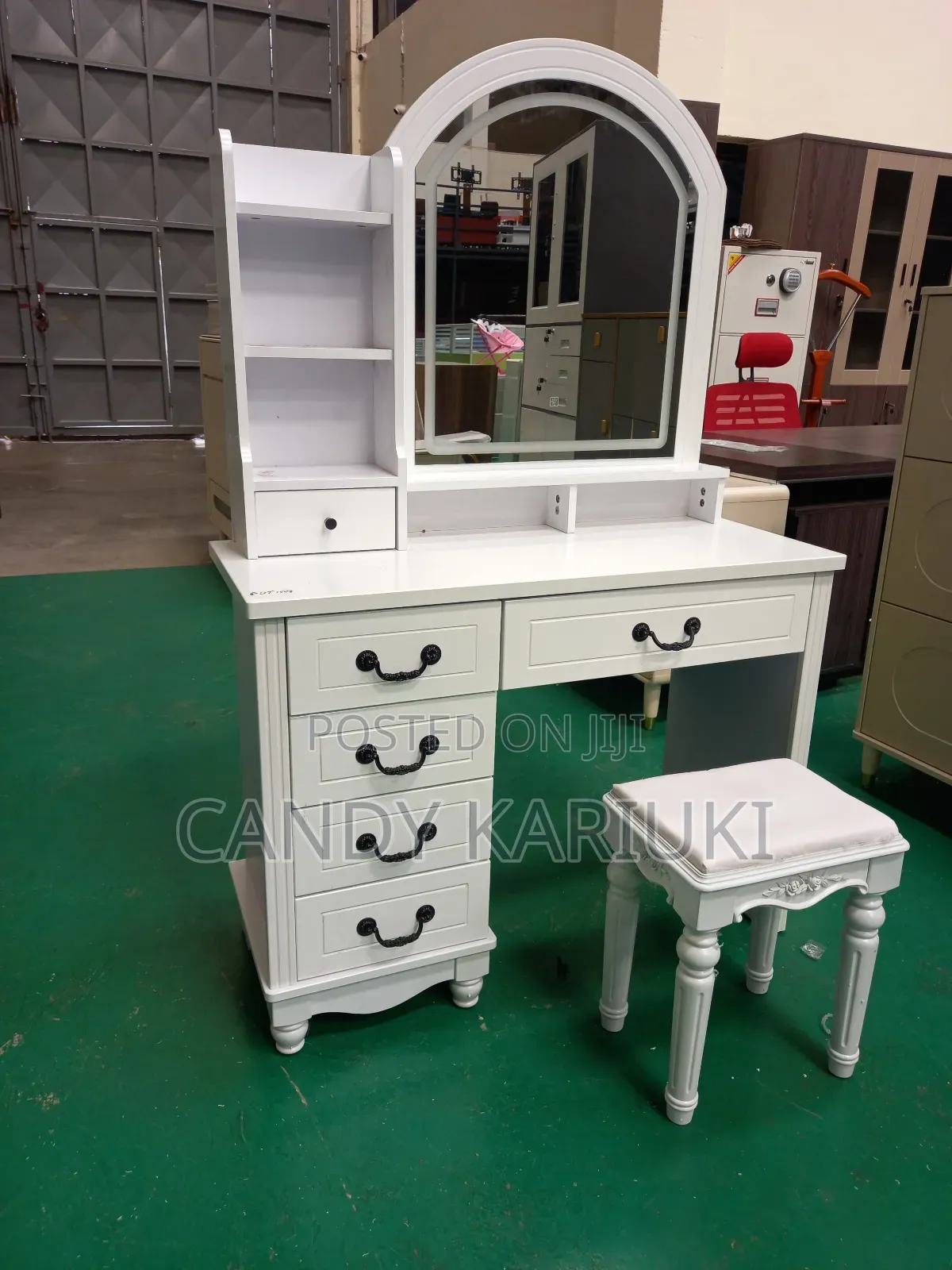 Executive Led Dresser